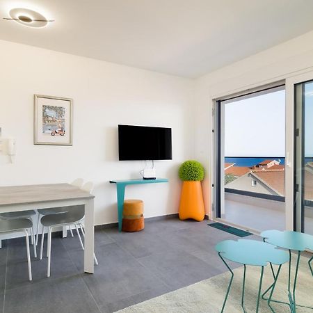 Luxury Apartment- Balcony- Private Rooftop And Jacuzzi- Common Pool Трогир Экстерьер фото